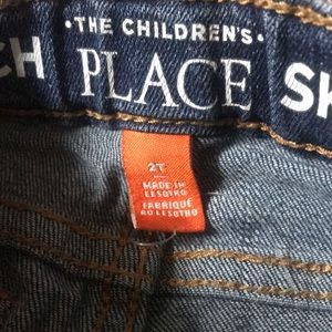 2T The Children’s Place Jeans